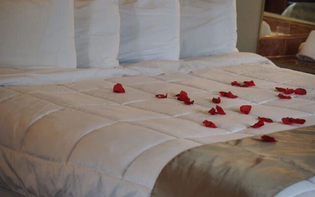 Hotel & Suites Les Laurentides Saint Sauveur