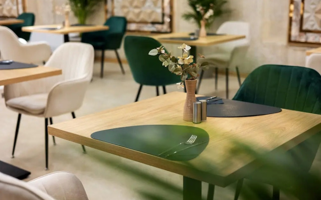 AMAR Design Hotel by HMG
