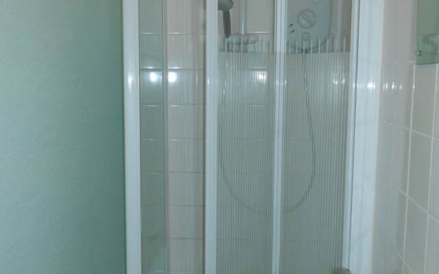 Hotel the Triton Guesthouse