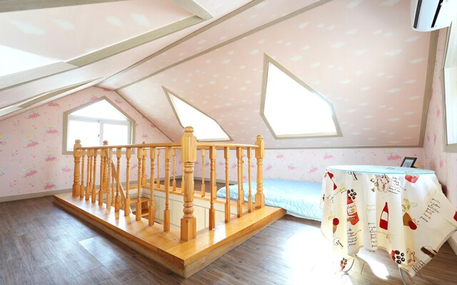 Chuncheon Yeowoo Gneul Pension
