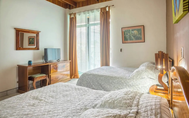 The Blue Suites & Spa