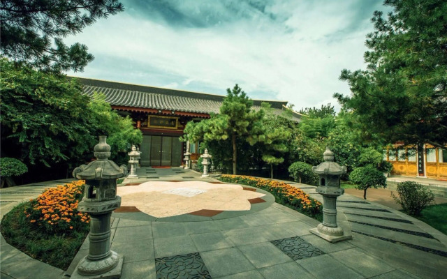 Tang Dynasty Art Garden Hotel