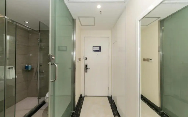Starway Hotel at Pudong