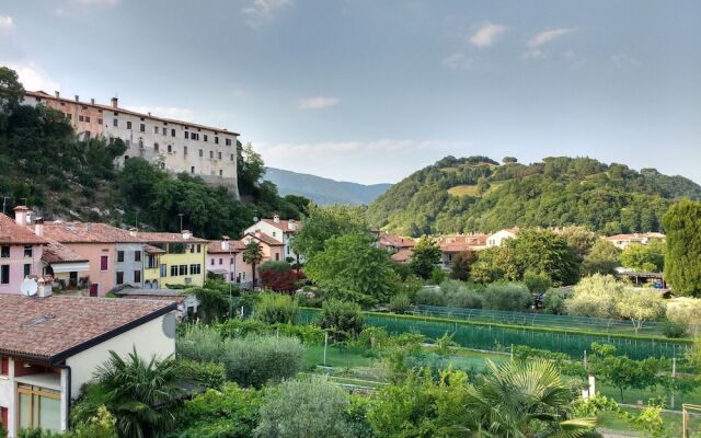 Bright apartment in Marostica