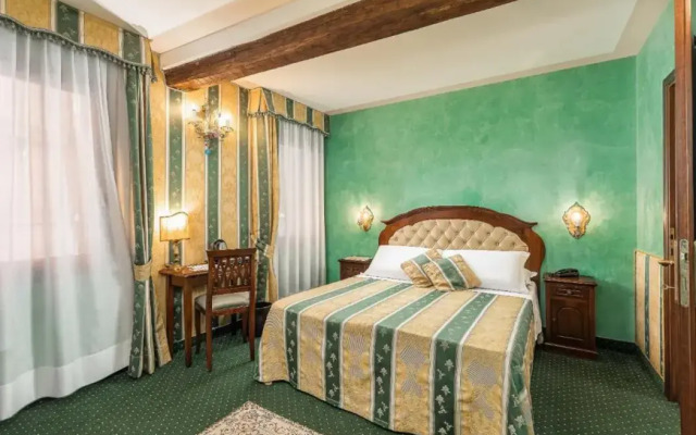 Hotel Marconi