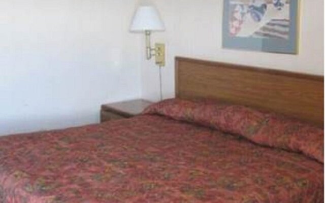 Amberly Courtyard Inn And Suites