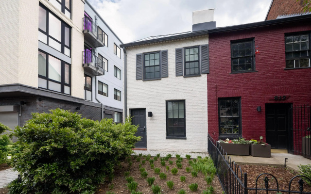 Reside Navy Yard, a Wyndham Residence