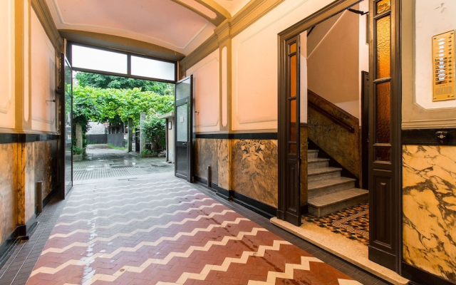 Cenisia Attic Apartment