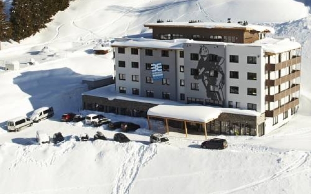 Young Generation Resort Buchegg