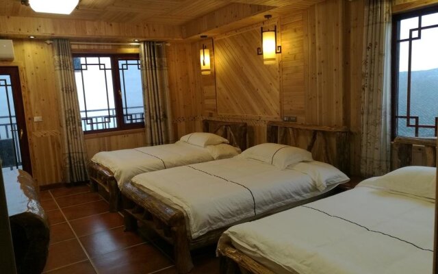 Longji Holiday Hotel