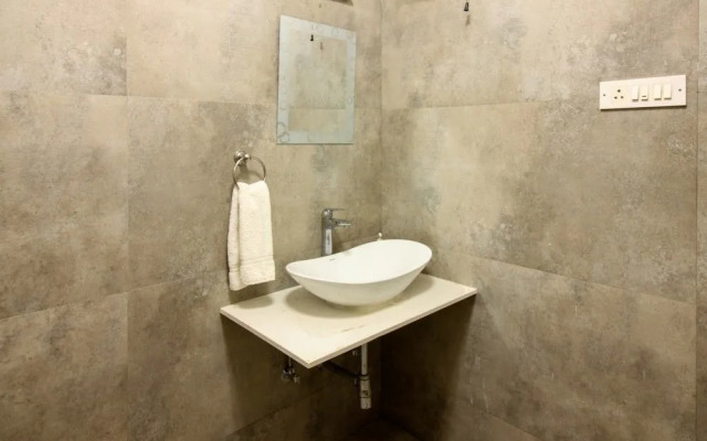 OYO 3762 Swamini Niwas