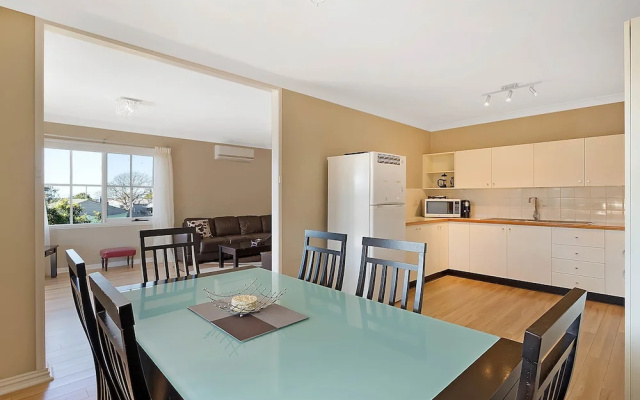 The Beach Retreat Eden – Guest Rooms – Eden