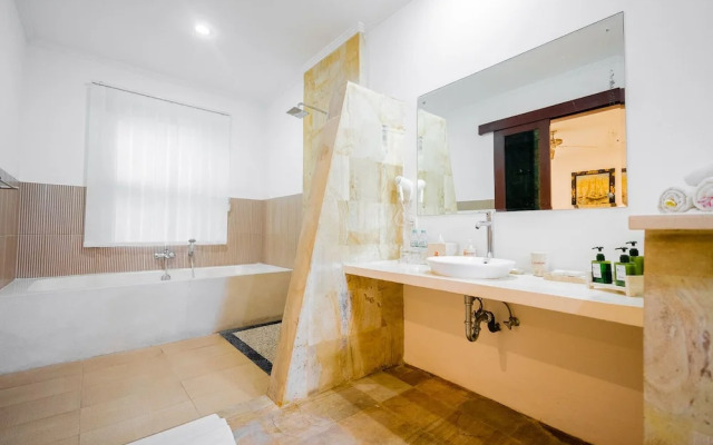 Discovery Candidasa Cottages & Villas