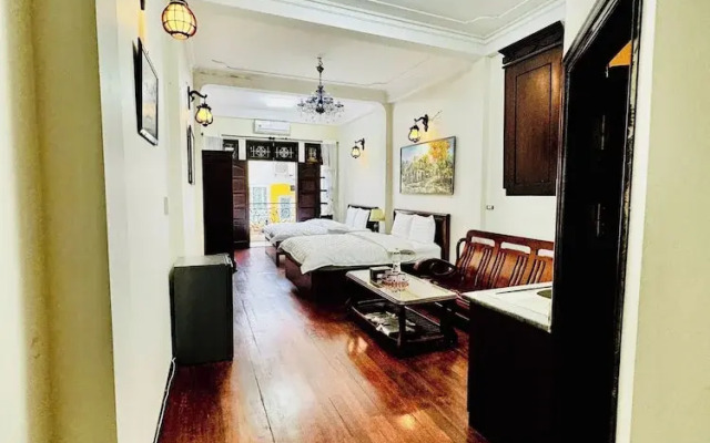 IL Divo 8 Hàng Đào Hostel & Spa