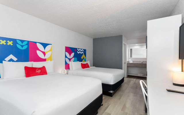 Developer Inn Maingate, a Baymont by Wyndham
