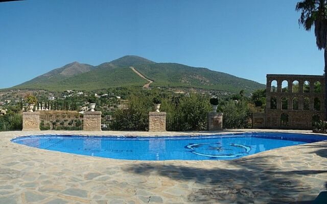 Villa El Almendro