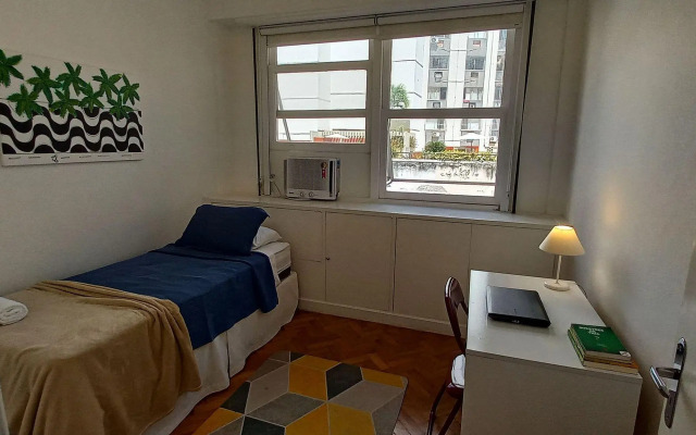 Apartamento de 3 Quartos em Copacabana | CL 91/302