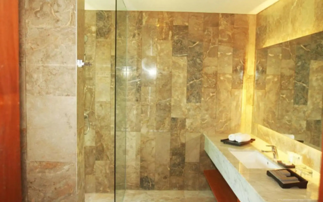Blue Point Resort and Spa