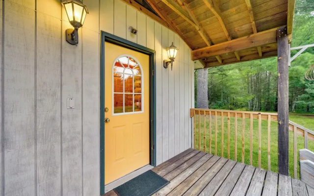 Cozy Cable Cabin Rental - Pet Friendly!