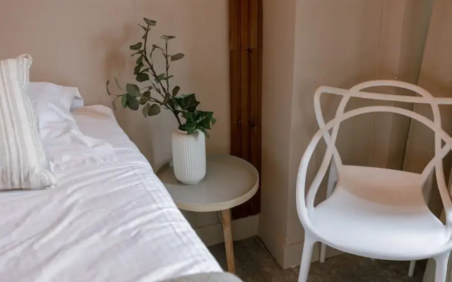 Cozy Apartment in Antwerps Shopping District