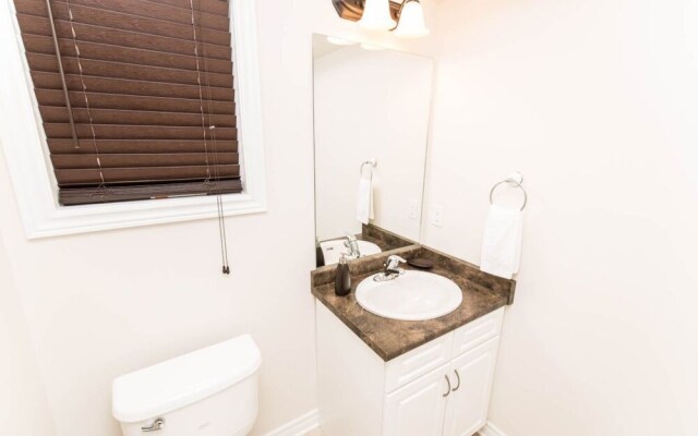 Fallsview Family Home