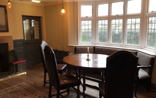 The Wheatsheaf
