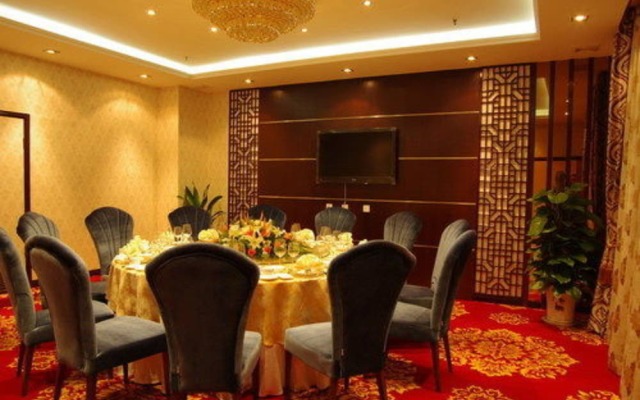 Le Garden Hotel