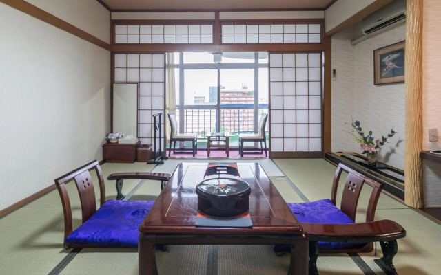 Riverside Hotel Shoei