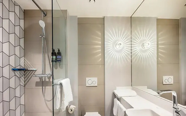 Premier Inn  Hamburg City (Zentrum)