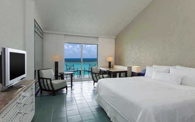 The Westin Cancun Resort Villas & Spa