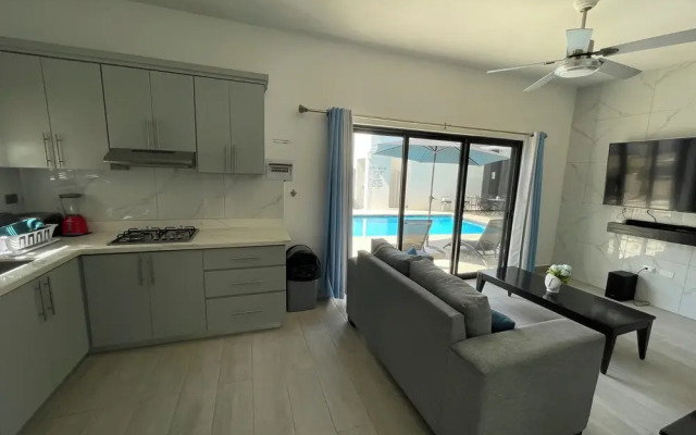Level suites