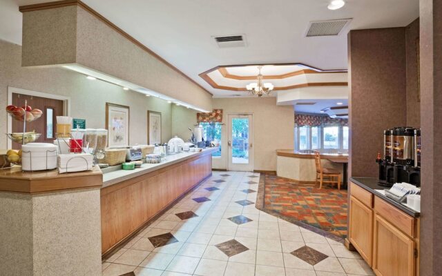 La Quinta Inn & Suites Overland Park