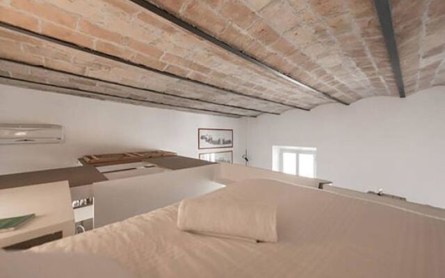 Over The Tiber Loft