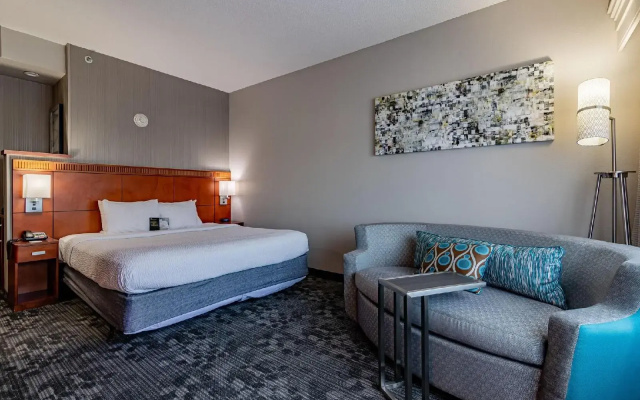 Courtyard by Marriott Brunswick