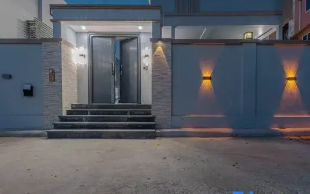 Pattaya Jomtien Beach 4 bedrooms - independent swimming pool and KTV