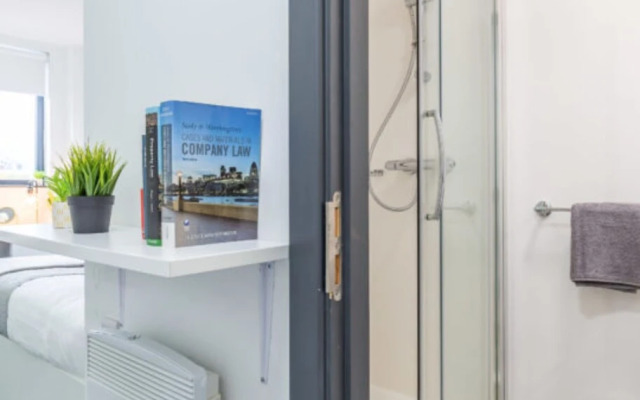 Ensuite Rooms for STUDENTS Only - LIVERPOOL