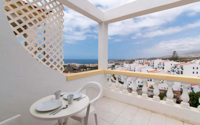Terrace View Studio