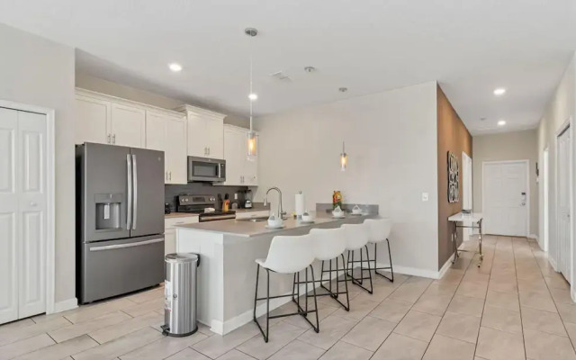 Your 5bdr House w Pool - 4959