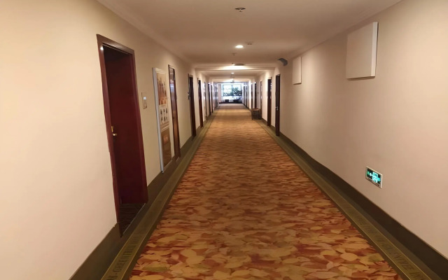 GreenTree Inn Suzhou KunShan Beimen Road Mujucheng Express Hotel