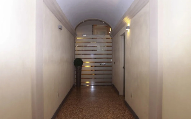 Casa Isolani Piazza Maggiore 1.0