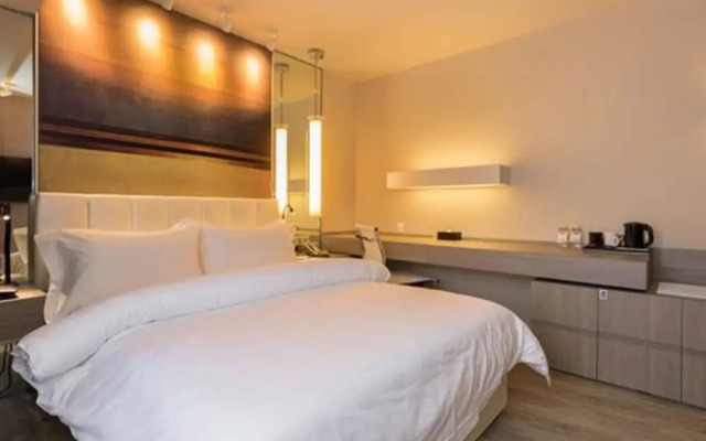 JinJiang Metropolo Hua Ting Guest House