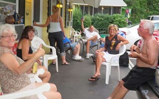 Lake Winnipesaukee Motel