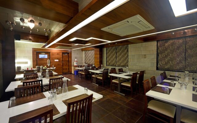 Hotel Middle Town