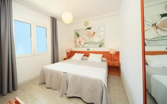 YourHouse Mar Brava Apartments