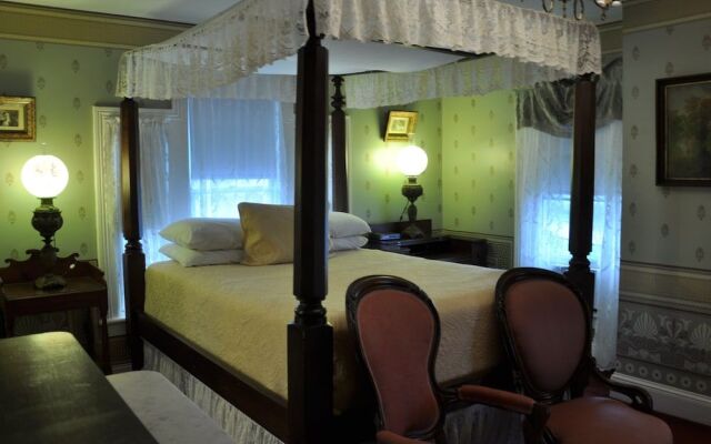 Normandy Inn