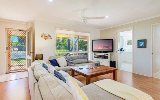 SECRET GARDEN - WiFi - Netflix - Pet Friendly