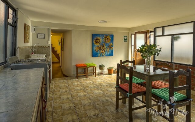 Munay House - Cozy Accommodations