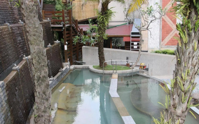Sunrise Hot Spring Hotel