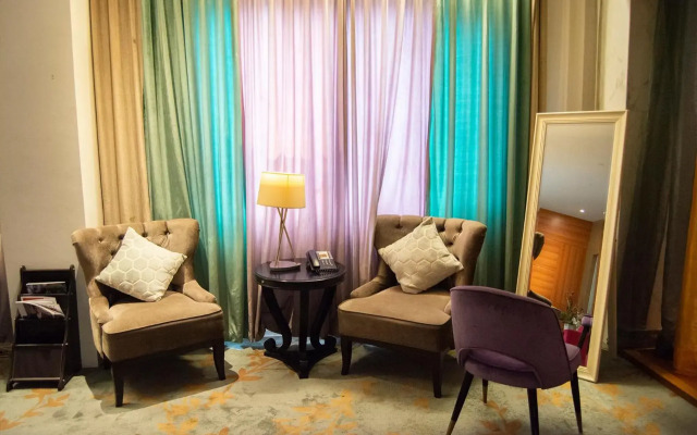Royal Asnof Hotel