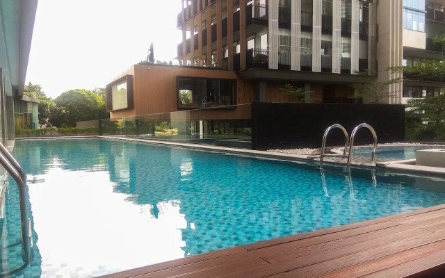 Luxurious 3br Senopati Suites Apartment Near Scbd